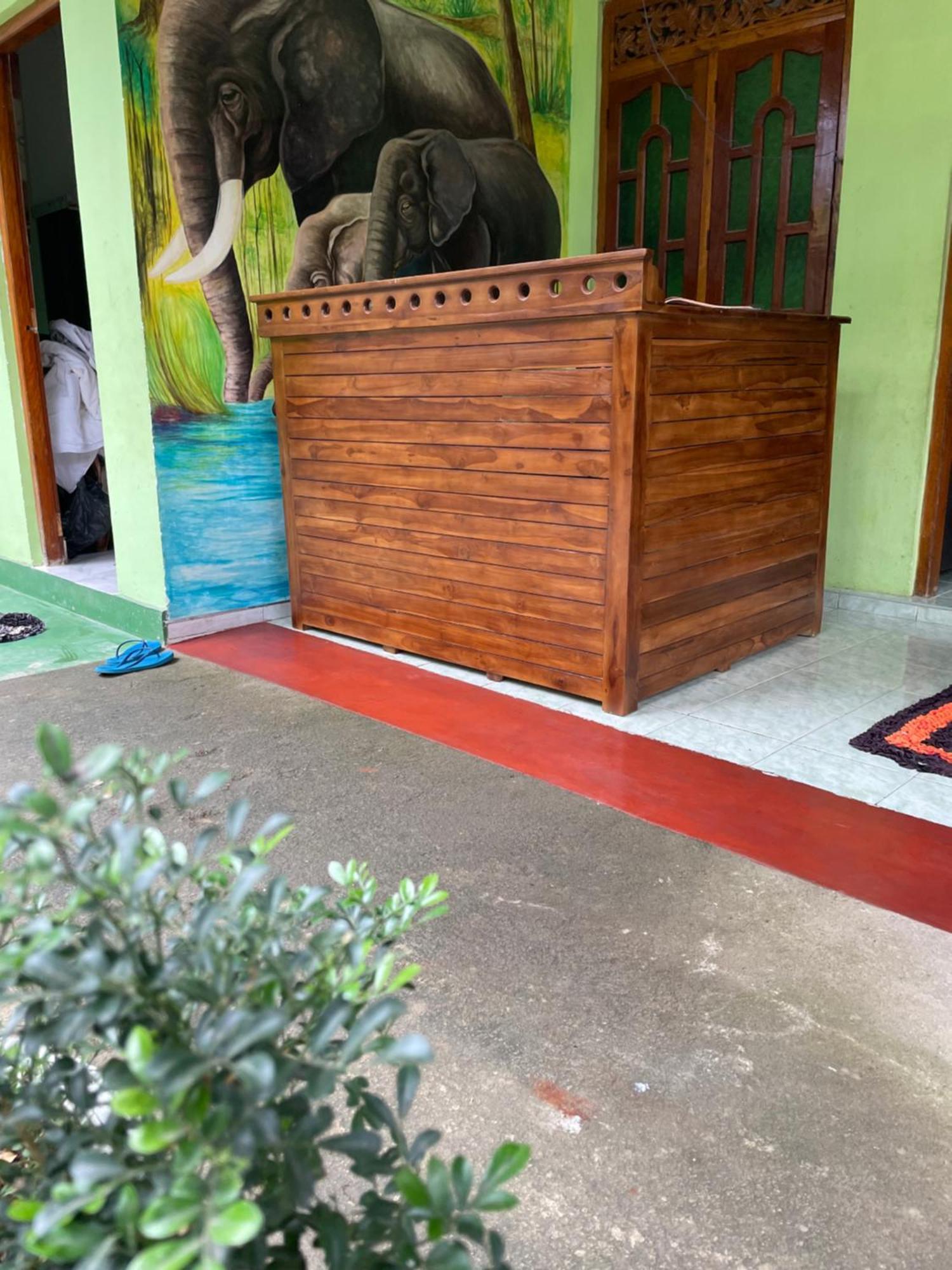 Little Paradise Homestay *